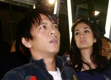 Ariel Dan Luna Maya picture - ariel_dan_luna_maya_100615215251