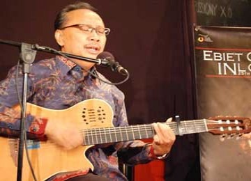 Ebiet Luncurkan Album Baru di Tahun 2014 | Republika Online