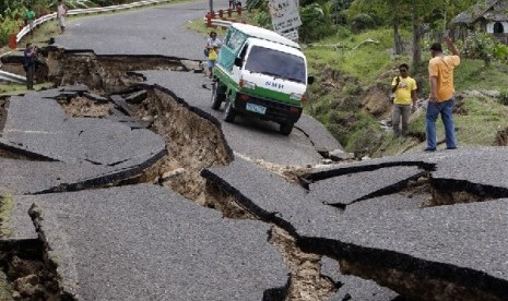 Gempa di Filipina 