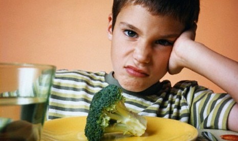 Tips Jitu Agar Anak Doyan Makanan Sehat