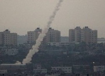 Roket Pejuang Palestina Kembali Hantam Kawasan Israel  