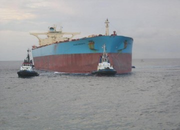 Kapal tanker di perairan internasional. Ilustrasi