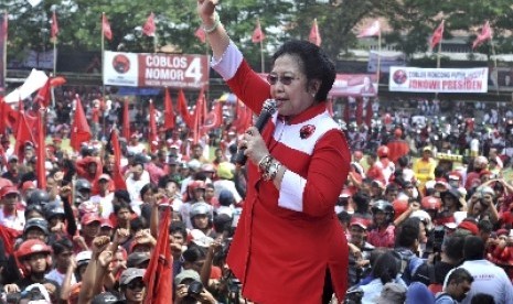 Ketua Umum PDI Perjuangan Megawati Soekarnoputri saat berkampanye di Klaten, Jawa Tengah.