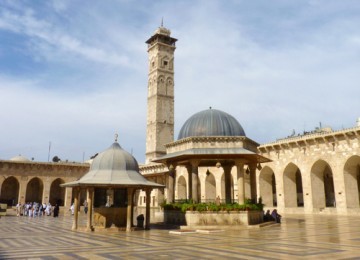 Masjid Agung Aleppo, Paduan Seni Hias Romawi, Gothik, dan Arab