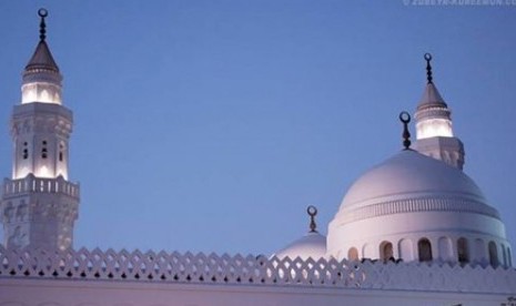 Masjid al-Qiblatain di Arab Saudi. Ilstrasi.