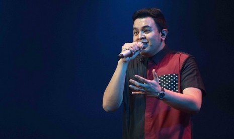 Musisi, Tulus beraksi dalam perhelatan Java Sounds Fair di hari kedua yang digelar di Jakarta Convention Centre (JCC), Senayan, Jakarta Pusat, Sabtu (25/10).