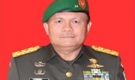  Pangdam XVII Cenderawasih Mayjen TNI Christian Zebua