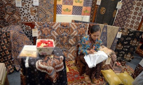 Batik Abstrak Bandung Tembus Eropa