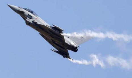 Pesawat tempur Eurofighter.