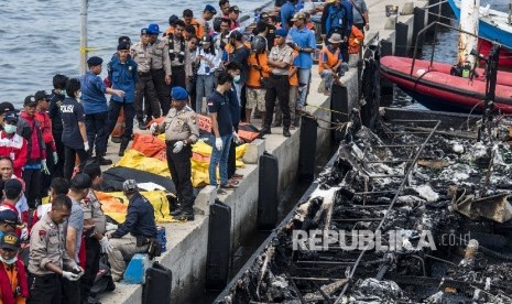 Lima Penyelam akan Cari Korban Kapal Zahro Express Senin Besok
