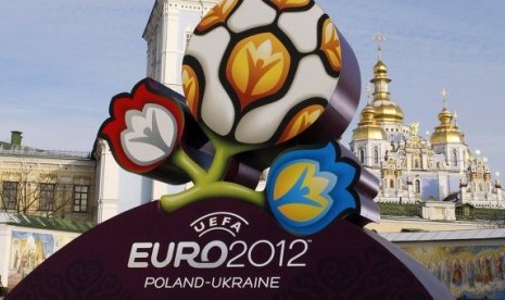 16  Tim Terakhir di Piala Eropa 2012