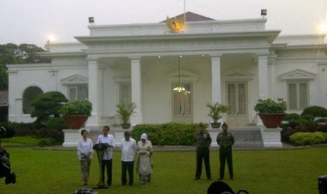 Presiden Jokowi ketika mengumumkan kabinet.