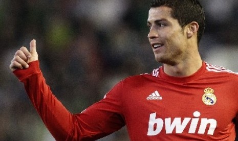 Ronaldo Ajak Para Pembenci Bertamu ke Rumahnya