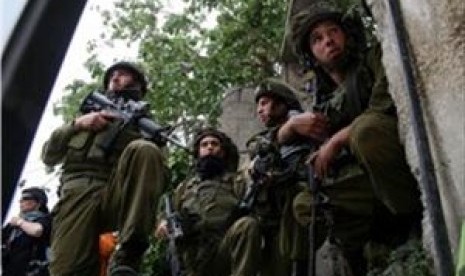 Riset: Ribuan Muslim Jadi Tentara Israel