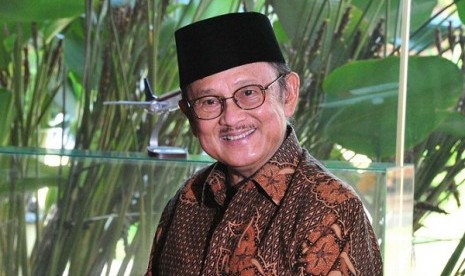 The third Indonesian president, BJ Habibie (file photo)  
