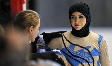Zhara Lari, pemain ice skating muslimah