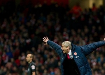 Pemain Arsenal Tersentak, Wenger Ternyata Bisa Marah Juga