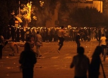 Weleh...Pemrotes Mesir Serang Kedutaannya, Israel Minta Bantuan AS 