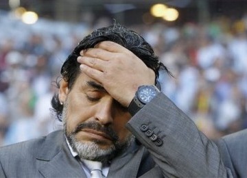 Maradona: Hukuman kepada Tevez Keterlaluan