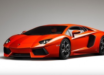 Lamborghini Aventador LP 700-4, Harganya Setara 65-an Avanza