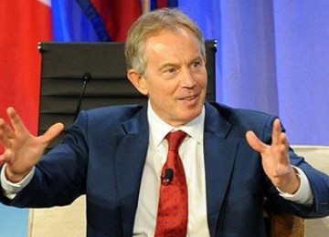 Tony Blair Mengaku Membaca Al Qur'an Setiap Hari