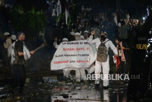 Dunia Soroti Demonstrasi Besar 4 November Republika Online Dunia Soroti Demonstrasi Besar 4 November Republika Online