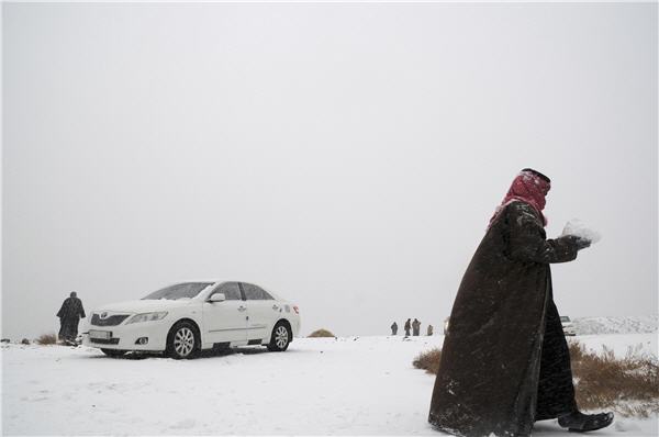 Fenomena Alam Paling Aneh, Al-Quds dan Arab Saudi Diselimuti Salju