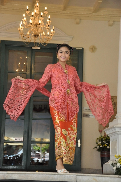 Indahnya Kebaya Betawi Republika Online