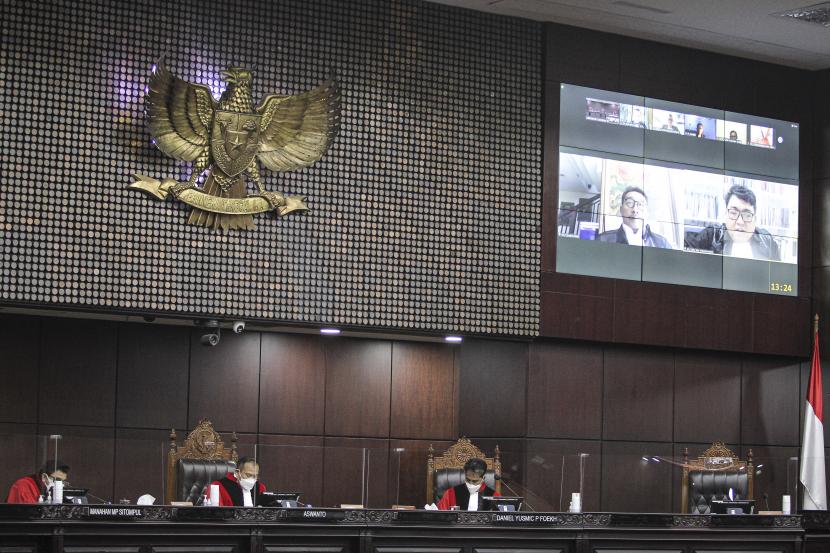 Sidang Pengujian Formil Dan Materiil Uu Ikn Republika Online