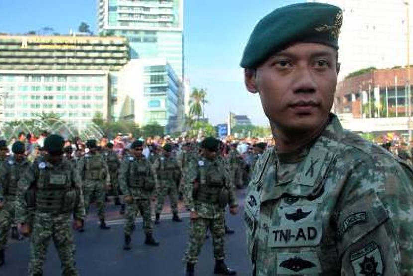 Mayor Inf. Agus Harimurti Yudhoyono dan 345 Prajurit Brigade Infanteri Lintas Udara (Brigif Linud) 17 Kostrad dalam Pembukaan Perayaan Ulang Tahun Emas 50 tahun Perjalanan Konservasi WWF di Indonesia.