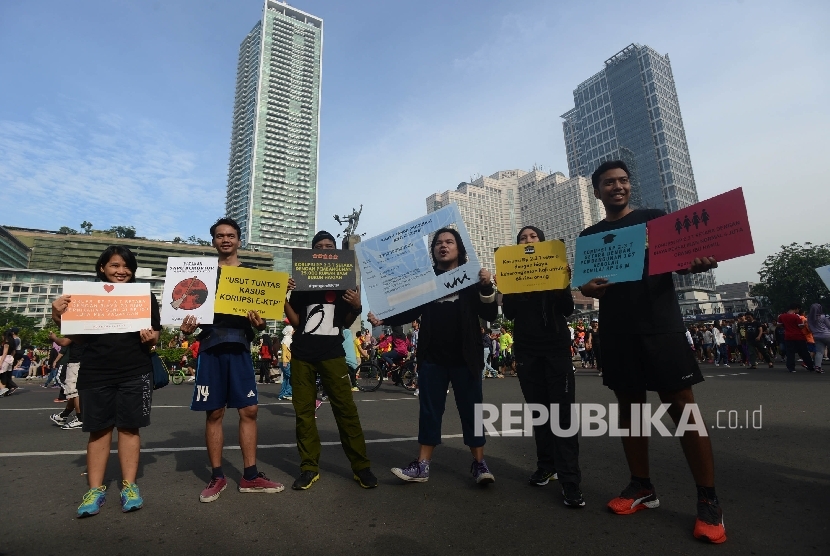 Aksi Tuntut Penuntasan Kasus Korupsi Ktp El Republika Online