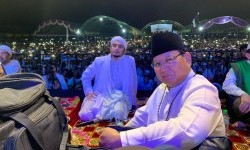 Prabowo Siap Kirim Pesawat Jemput Rizieq Shihab Pulang