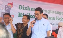 Sandi Respons Video Dirinya Pelukan dengan Pendukung Jokowi