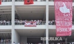 Pendukung Jokowi - Maruf Mulai Putihkan GBK