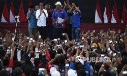 Jokowi Yakin Kasus Romy tak Pengaruhi Elektabilitas