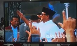 Jokowi akan Gaji Pengangguran, Prabowo: Uangnya dari Mana?