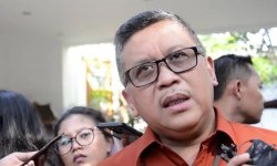 Hasto Pilih Mengabdi ke Partai Ketimbang jadi Menteri