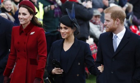 (Dari kiri ke kanan) Duchess of Cambridge Kate Middleton, Duchess of Sussex Meghan Markle dan Pangeran Harry.