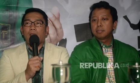 Wali Kota Bandung Ridwan Kamil dan Ketua PPP Romahurmuziy 