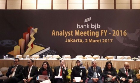 ???Direksi Bank BJB memaparkan kinerja sepanjang 2016, Kamis, (2/3).