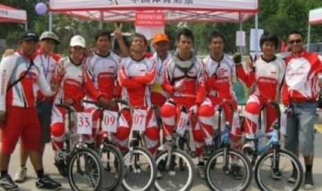 (EKSKLUSIF) Video Pelatnas BMX di Kejuaraan Asia 2011 - Timnas Indonesia Ikuti Asian Cycling Championship 2011 di China