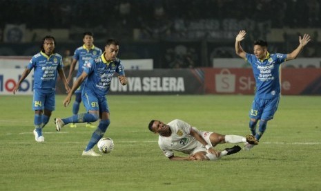 Persib vs Persela: Keok Oleh Persela, Robert Alberts Bingung Gaya Bermain Persib 