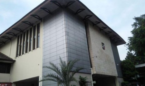  Gedung Dewan Perwakilan Rakyat Daerah (DPRD) Kota Bogor yang beralamat di Jalan Kapten Muslihat, akan disulap menjadi Galeri dan Perpustakaan Modern Kota Bogor.