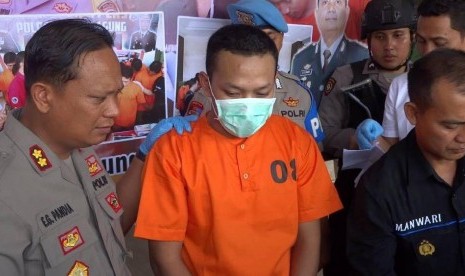 Buat Miras Oplosan, Lulusan SMP di Tulungagung ini Dicokok