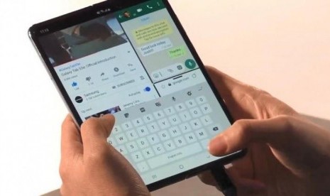 Fiks, Ponsel Lipat Ini Bakal Hadir di Indonesia!. (FOTO: Samsung)