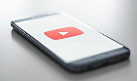 Bukan Atta Halilintar, Bocah 8 Tahun Ini Raja Youtuber Dunia! Pendapatannya Capai Angka . . . .. (FOTO: Unsplash/Christian Wiediger)