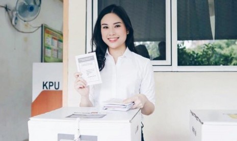 Kandidat Kuat Wakil Menkominfo, Begini Sepak Terjang Putri Sulung Hary Tanoe!. (FOTO: Instagram @ angelatanoesoedibjo)