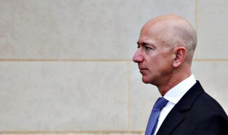 Dihujat! Donasi 'Hanya' Rp1,3 Triliun, Jeff Bezos Kalah Dermawan dari Gates dan Buffett. . .. (FOTO: Reuters/Joshua Roberts)