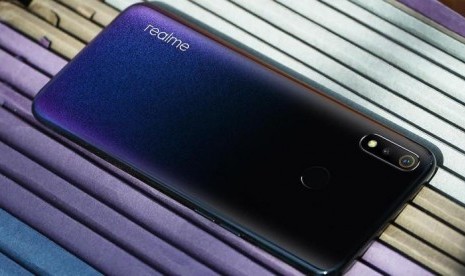 Luncurkan 5G Pertamanya, Realme Bidik Kirim Ponsel 50 Juta Unit Tahun Ini. (FOTO: Instagram Realme Indonesia)