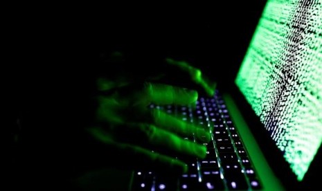 Dua Hacker Jadi Kaya Raya, Terpujikah Pekerjaannya?. (FOTO: Reuters/Kacper Pempel)